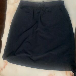 I am selling a cute navy midi skirt!!
